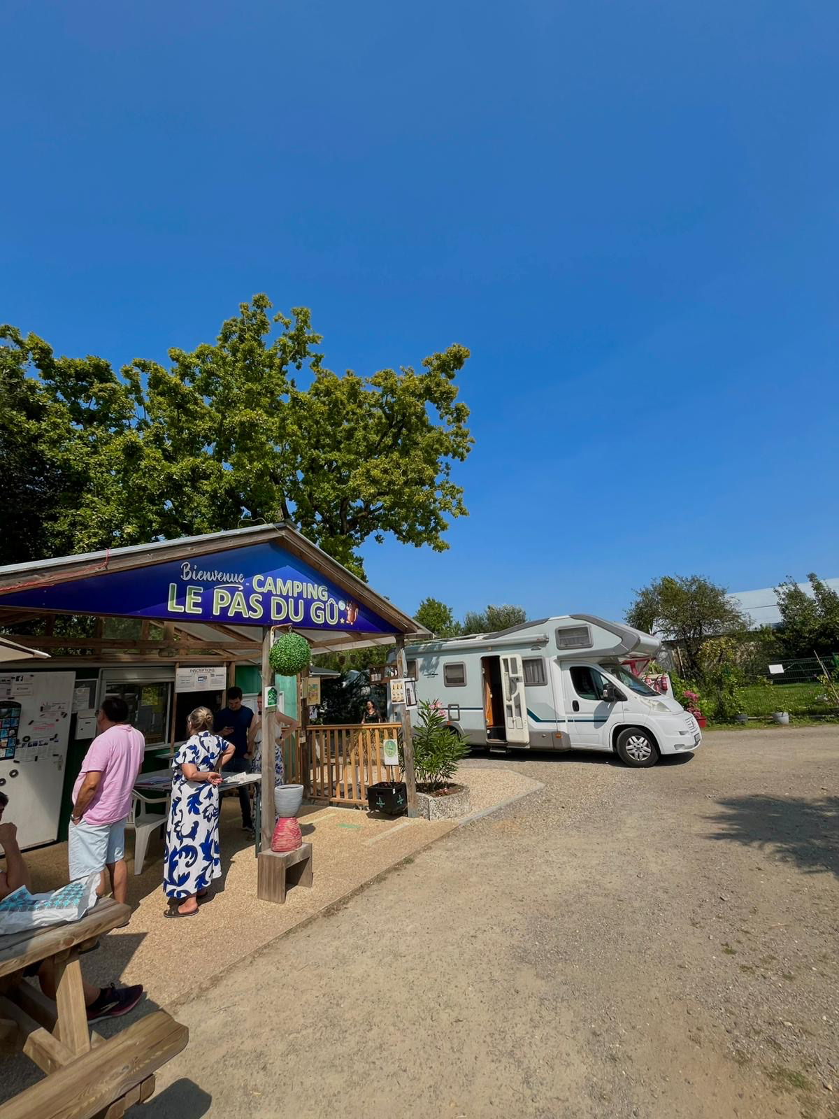 Camping Le Pas du Gû*