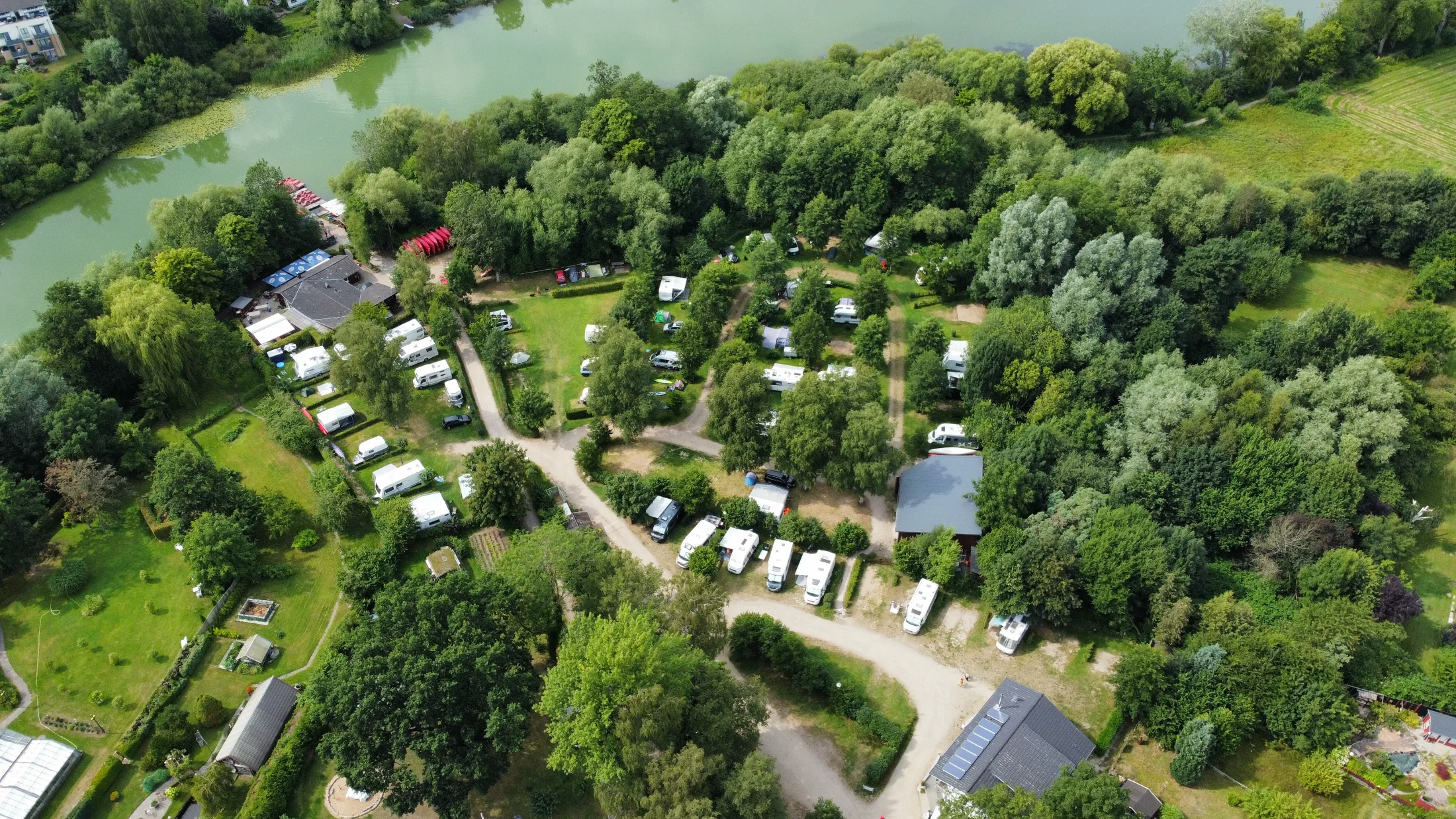 Naturcamping und Wohnmobilpark Kirchsee